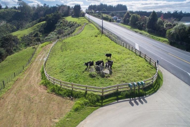Photo of property in 1103 Pohuehue Road, Warkworth, 0983