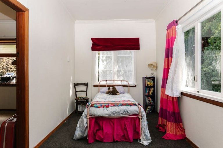 Photo of property in 3 King Street, Dannevirke, 4930