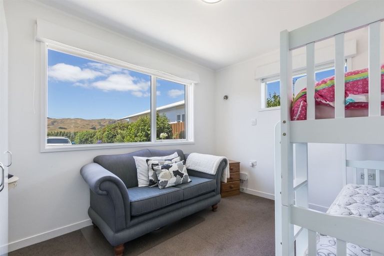 Photo of property in 11 Motuhara Road, Plimmerton, Porirua, 5026