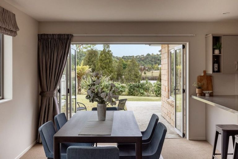 Photo of property in 39 Scoria Close, Pyes Pa, Tauranga, 3112