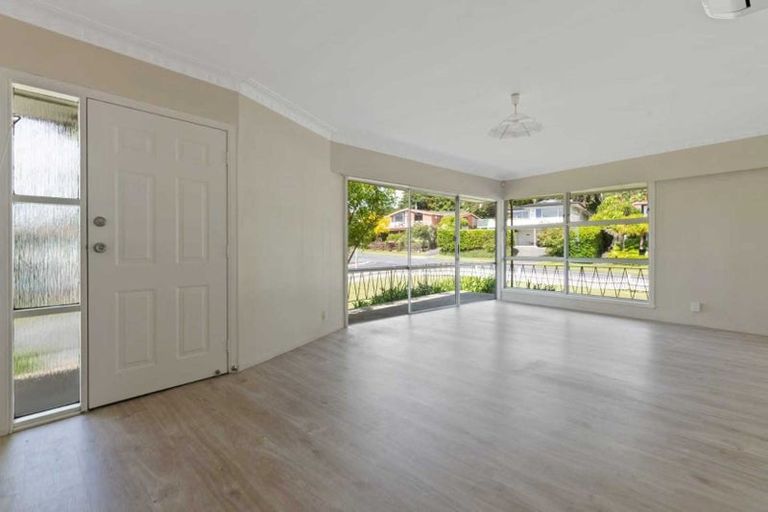 Photo of property in 5 Murvale Drive, Bucklands Beach, Auckland, 2014