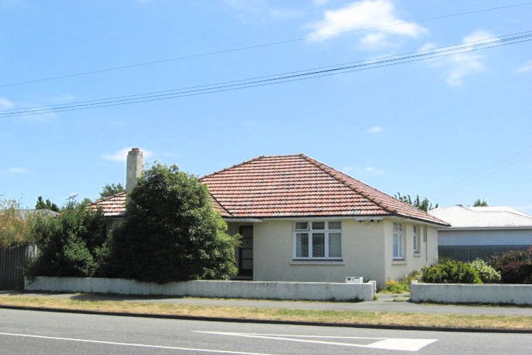 Photo of property in 1/2 Bentley Street, Russley, Christchurch, 8042
