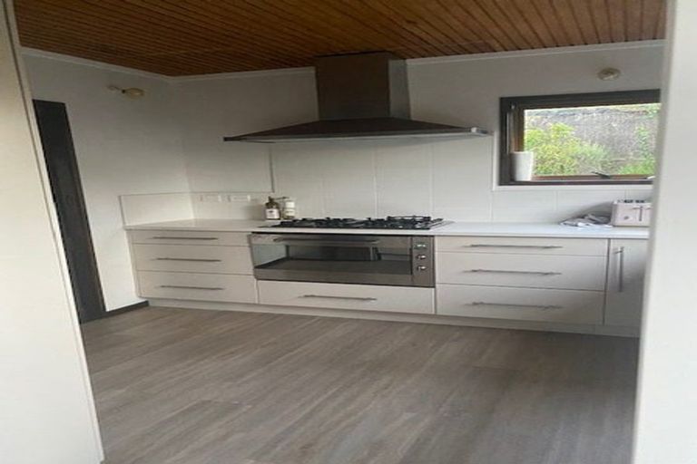 Photo of property in 1/63a Norwood Road, Bayswater, Auckland, 0622