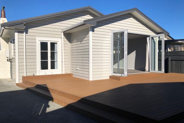 Photo of property in 21 Pilmuir Street, Hutt Central, Lower Hutt, 5010