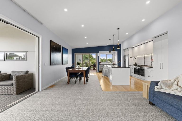 Photo of property in 2 Fern Lane, Whalers Gate, New Plymouth, 4310