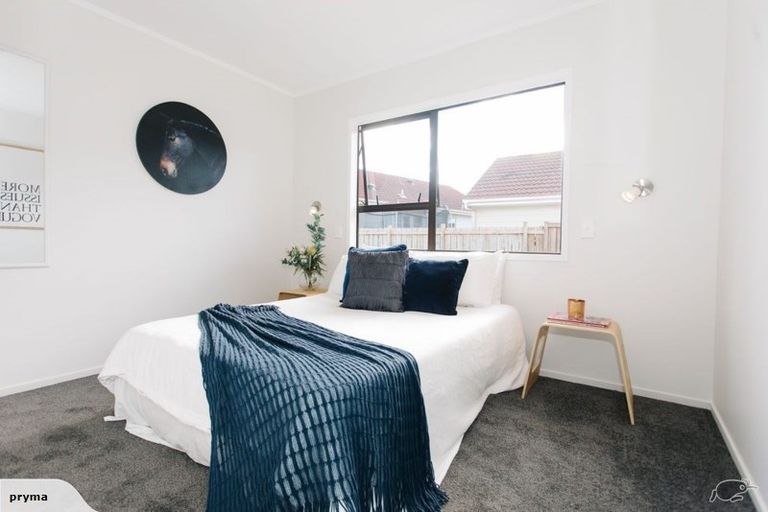 Photo of property in 2/256 Porchester Road, Takanini, 2112