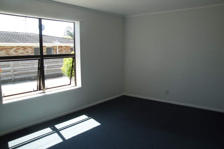Photo of property in 57b Raumati Road, Raumati Beach, Paraparaumu, 5032