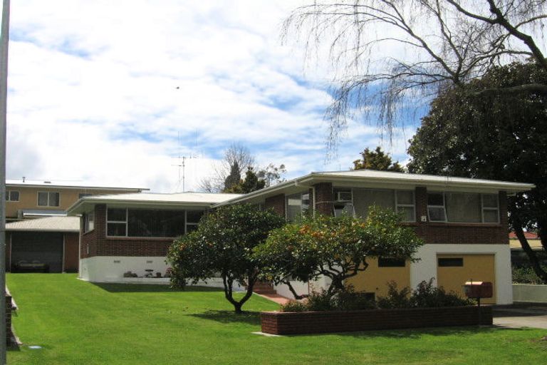 Photo of property in 11 Pah Street, Matua, Tauranga, 3110
