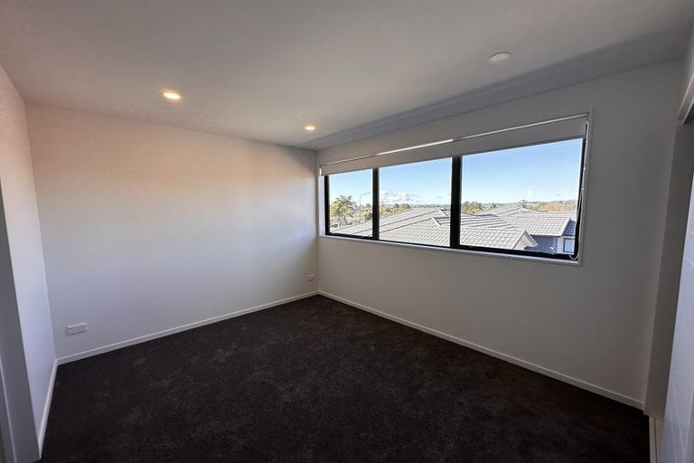 Photo of property in 3 Wilbur Place, Pakuranga Heights, Auckland, 2010