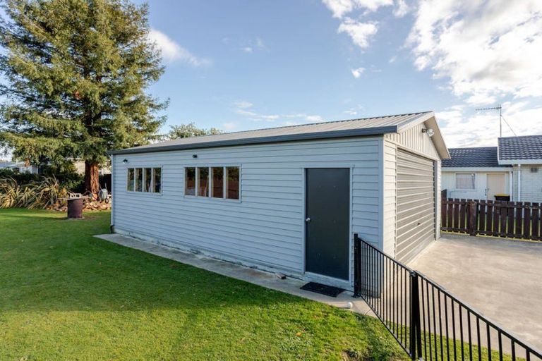 Photo of property in 56 Barraud Street, Dannevirke, 4930