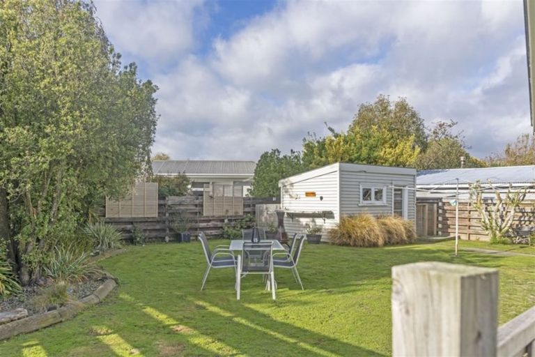 Photo of property in 12 Daniell Street, Solway, Masterton, 5810