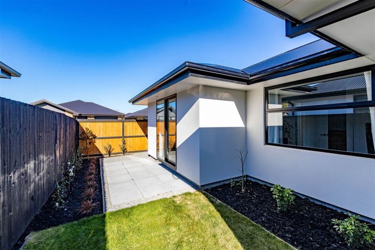 Photo of property in 1 Akiraho Lane, Halswell, Christchurch, 8025