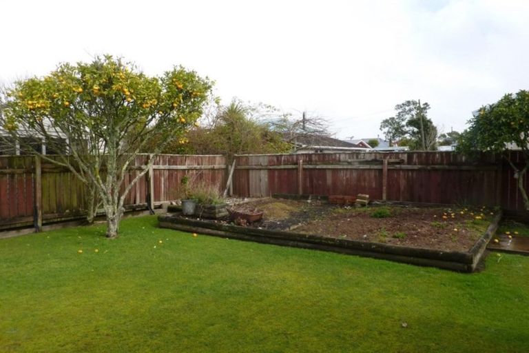 Photo of property in 14 Haselden Street, Westport, 7825