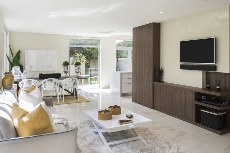 Photo of property in 32b Glandovey Road, Fendalton, Christchurch, 8052