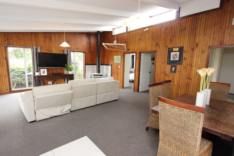 Photo of property in 8 Konini Street, Inglewood, 4330