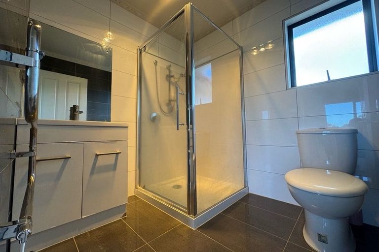 Photo of property in 14a Saralee Drive, Manurewa, Auckland, 2105