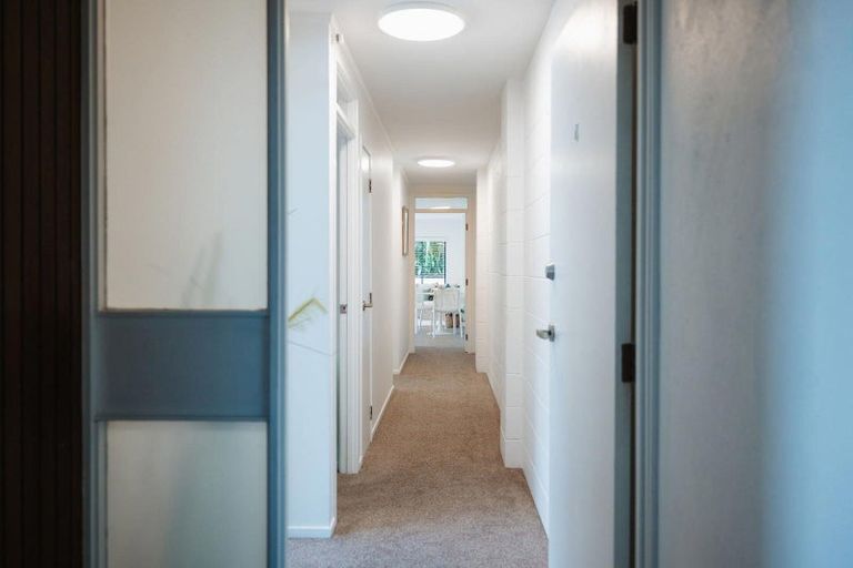 Photo of property in 4/27 Rangatira Road, Birkdale, Auckland, 0626