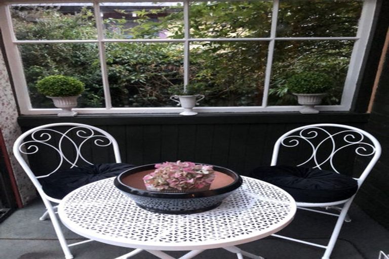 Photo of property in 82 Victoria Avenue, Avenal, Invercargill, 9810