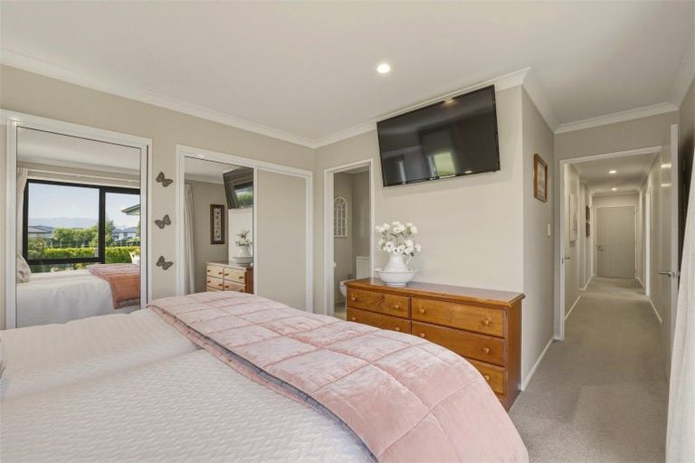 Photo of property in 11 Wyllie Place, Amberley, 7410