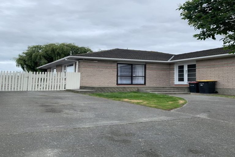 Photo of property in 41 Lyndhurst Crescent, Aranui, Christchurch, 8061