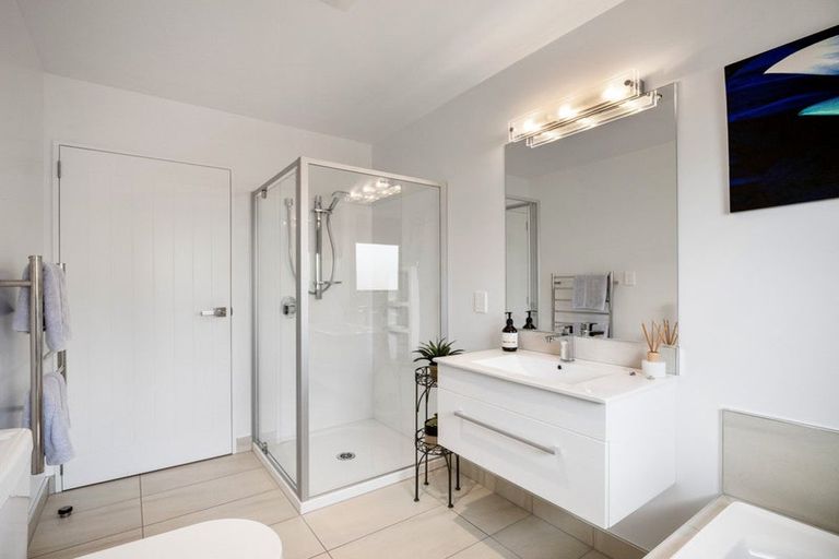 Photo of property in 44 Beachvale Drive, Kaiapoi, 7630