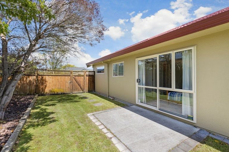 Photo of property in 116 Parnell Heights, Kelvin Grove, Palmerston North, 4414