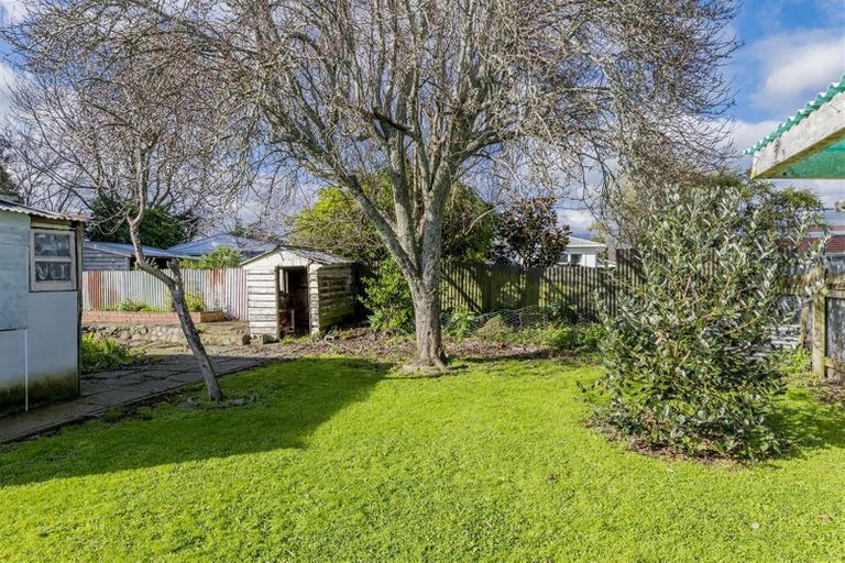 Photo of property in 4 Freyberg Street, Levin, 5510