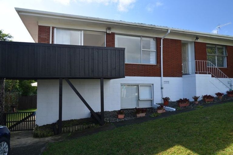 Photo of property in 3/1 Leigh Terrace, Bayview, Auckland, 0629