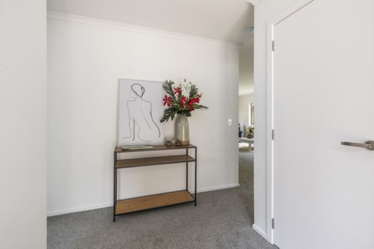 Photo of property in 127 Manuka Street, Stokes Valley, Lower Hutt, 5019