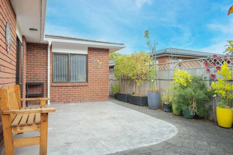 Photo of property in 1 Loader Place, Tawhero, Whanganui, 4501