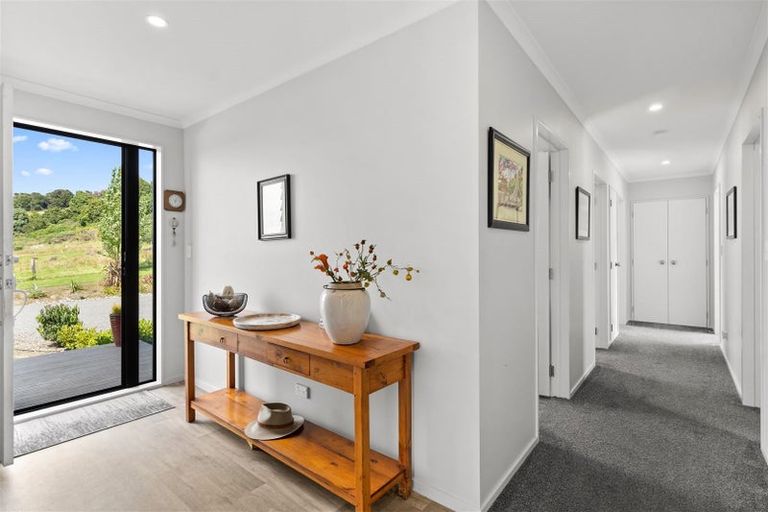 Photo of property in 695f Chester Road, West Taratahi, Carterton, 5791