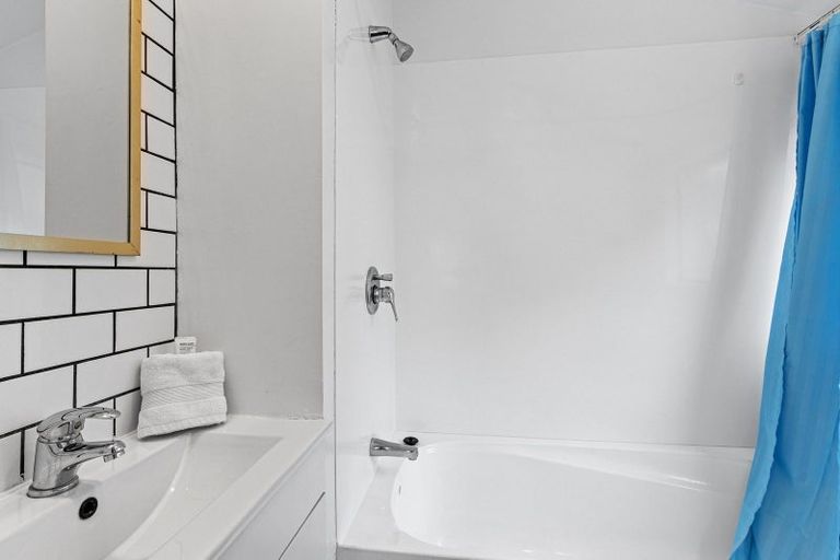 Photo of property in 2/345 Armagh Street, Linwood, Christchurch, 8011