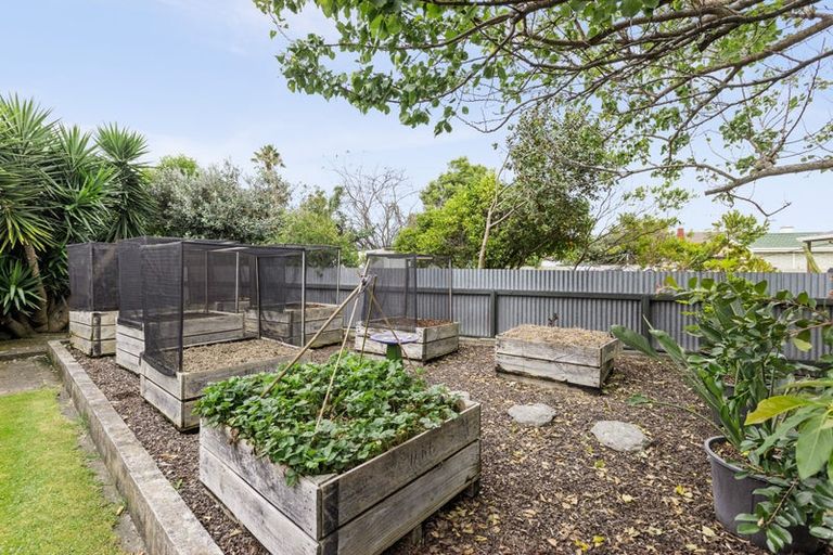 Photo of property in 3 Dockery Avenue, Onekawa, Napier, 4110