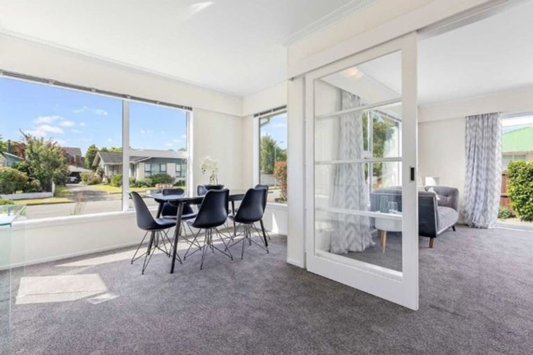 Photo of property in 3 Glenavon Place, Ilam, Christchurch, 8041