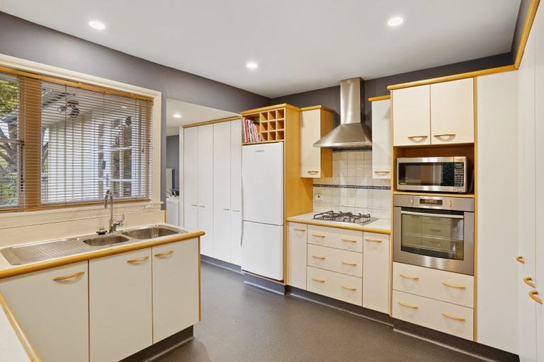 Photo of property in 40a Memorial Avenue, Ilam, Christchurch, 8053