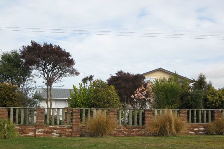 Photo of property in 15 Warwick Road, Stratford, 4332