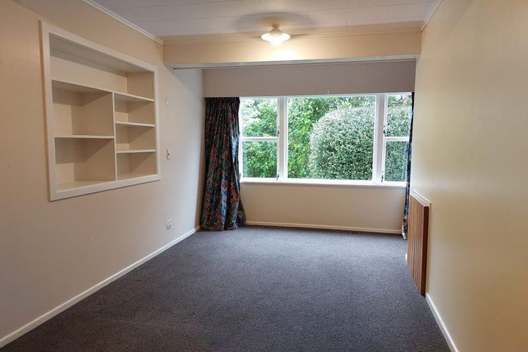 Photo of property in 6 Highland Crescent, Wadestown, Wellington, 6012