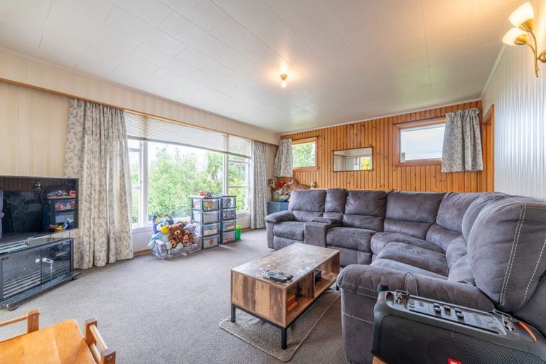 Photo of property in 61 Gleniti Road, Gleniti, Timaru, 7910