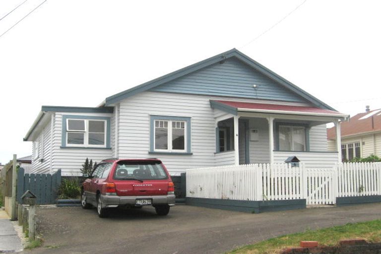 Photo of property in 4a Pomare Street, Ngaio, Wellington, 6035