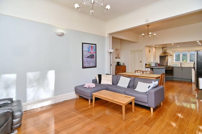 Photo of property in 128 Linwood Avenue, Linwood, Christchurch, 8011