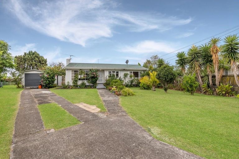 Photo of property in 16 Fleming Street, Mangere East, Auckland, 2024