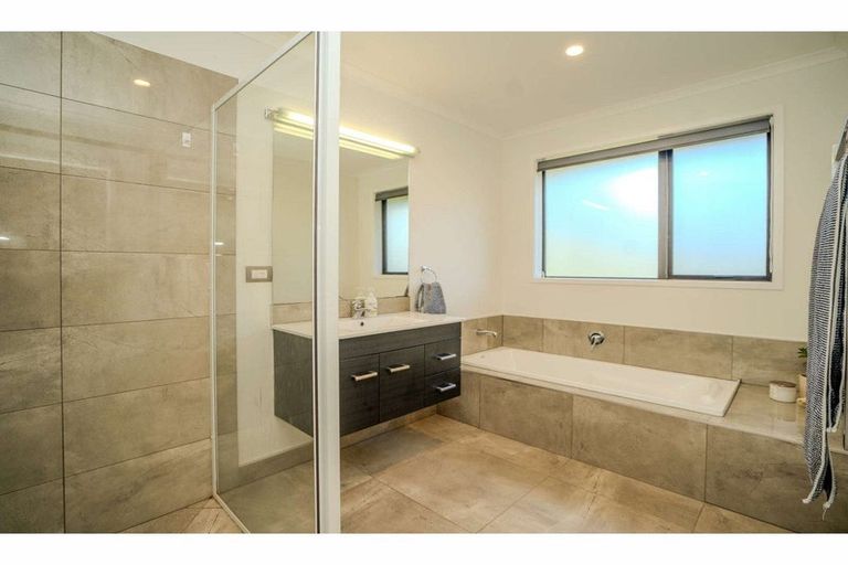 Photo of property in 6 Riverbank Drive, Kerikeri, 0230