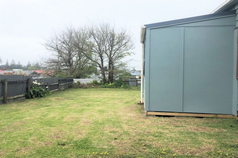 Photo of property in 104 Centennial Avenue, Waitara, 4320