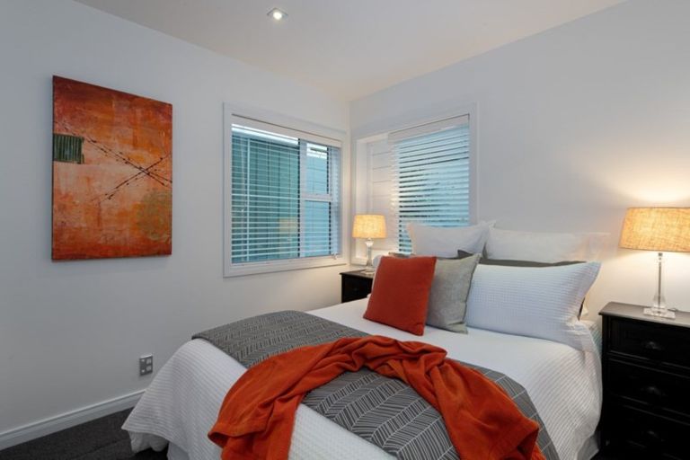 Photo of property in 37a Peter Terrace, Castor Bay, Auckland, 0620