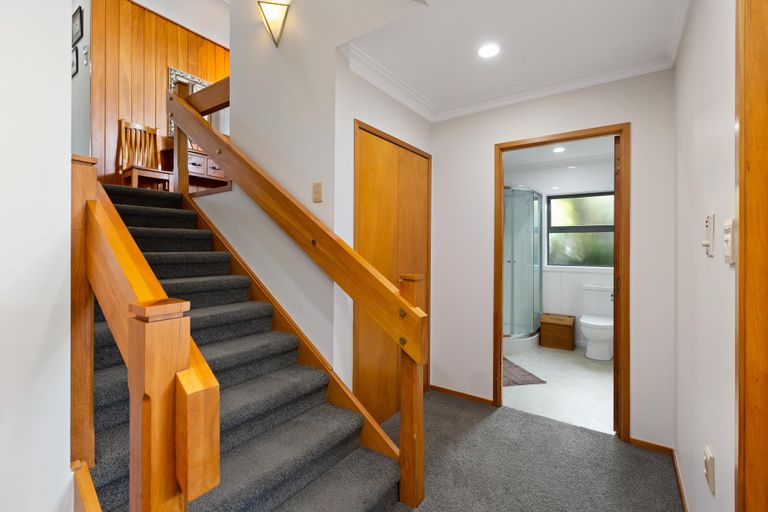 Photo of property in 13 Deanna Drive, West Harbour, Auckland, 0618