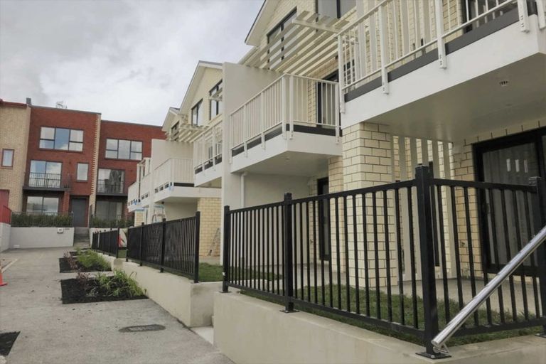 Photo of property in 63 Weir Lane, Silverdale, 0932