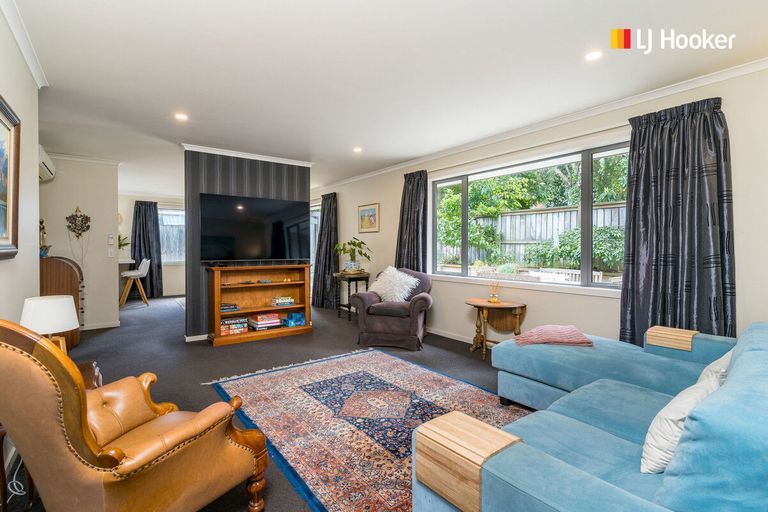 Photo of property in 77 Musselburgh Rise, Musselburgh, Dunedin, 9013