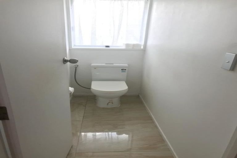 Photo of property in 2/6 Paton Avenue, Papatoetoe, Auckland, 2025