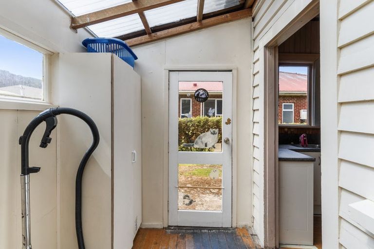 Photo of property in 46 Stevenson Avenue, Sawyers Bay, Port Chalmers, 9023