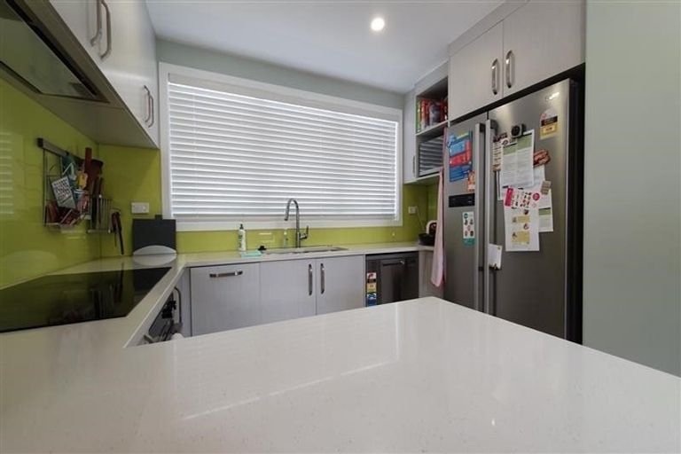 Photo of property in 40 Greenfinch Road, Hobsonville, Auckland, 0616